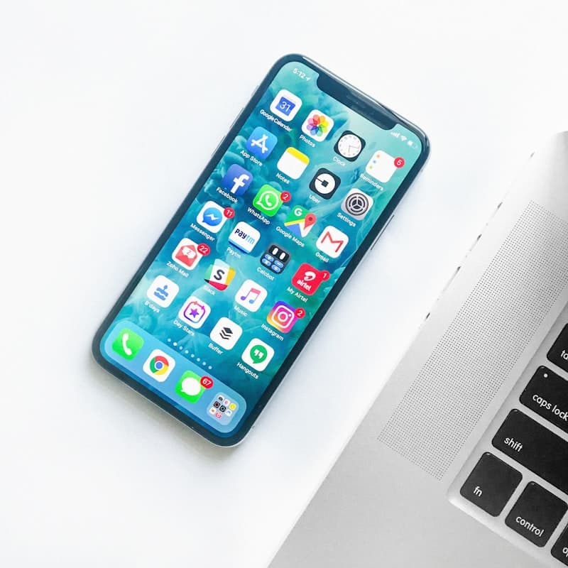 Setting up automated email reminder schedule on your phone